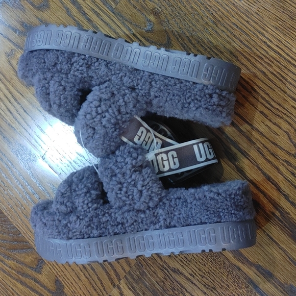 New Purple Slipper UGG's - Picture 5 of 6